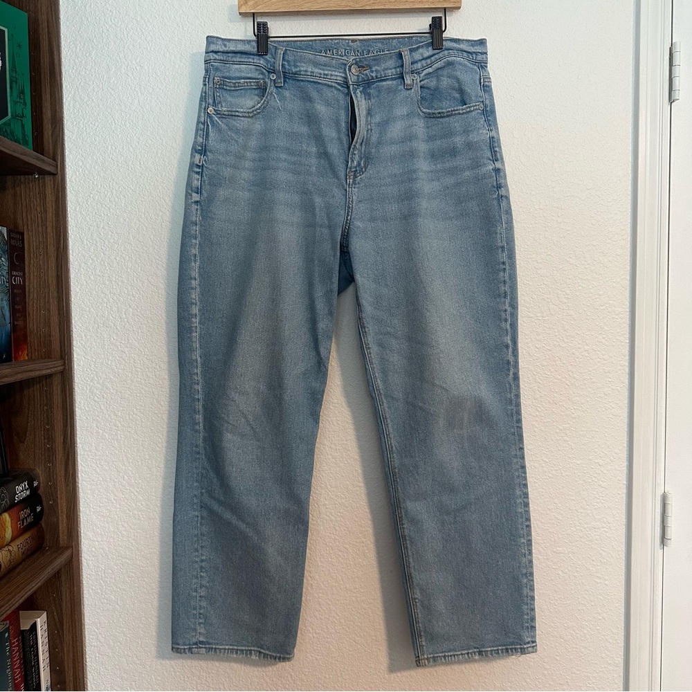 American Eagle Women Jeans 16 Short Lightwash Pants Straight Leg Mom Highwaisted